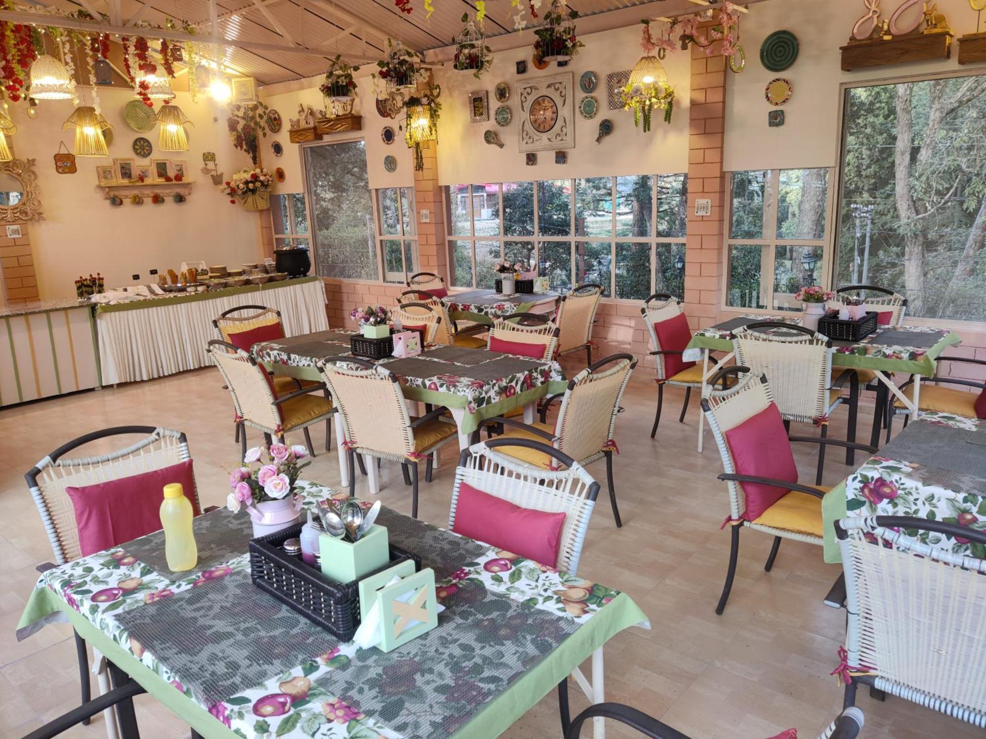 West View Hotel Ranikhet Dış mekan fotoğraf
