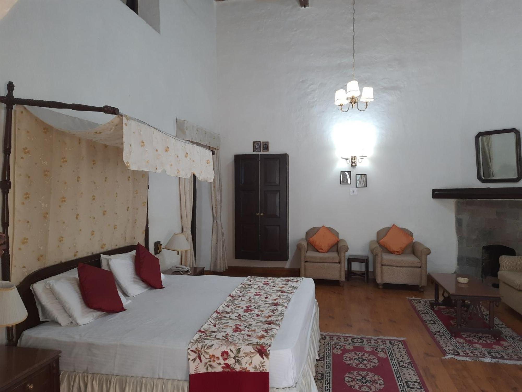 West View Hotel Ranikhet Dış mekan fotoğraf