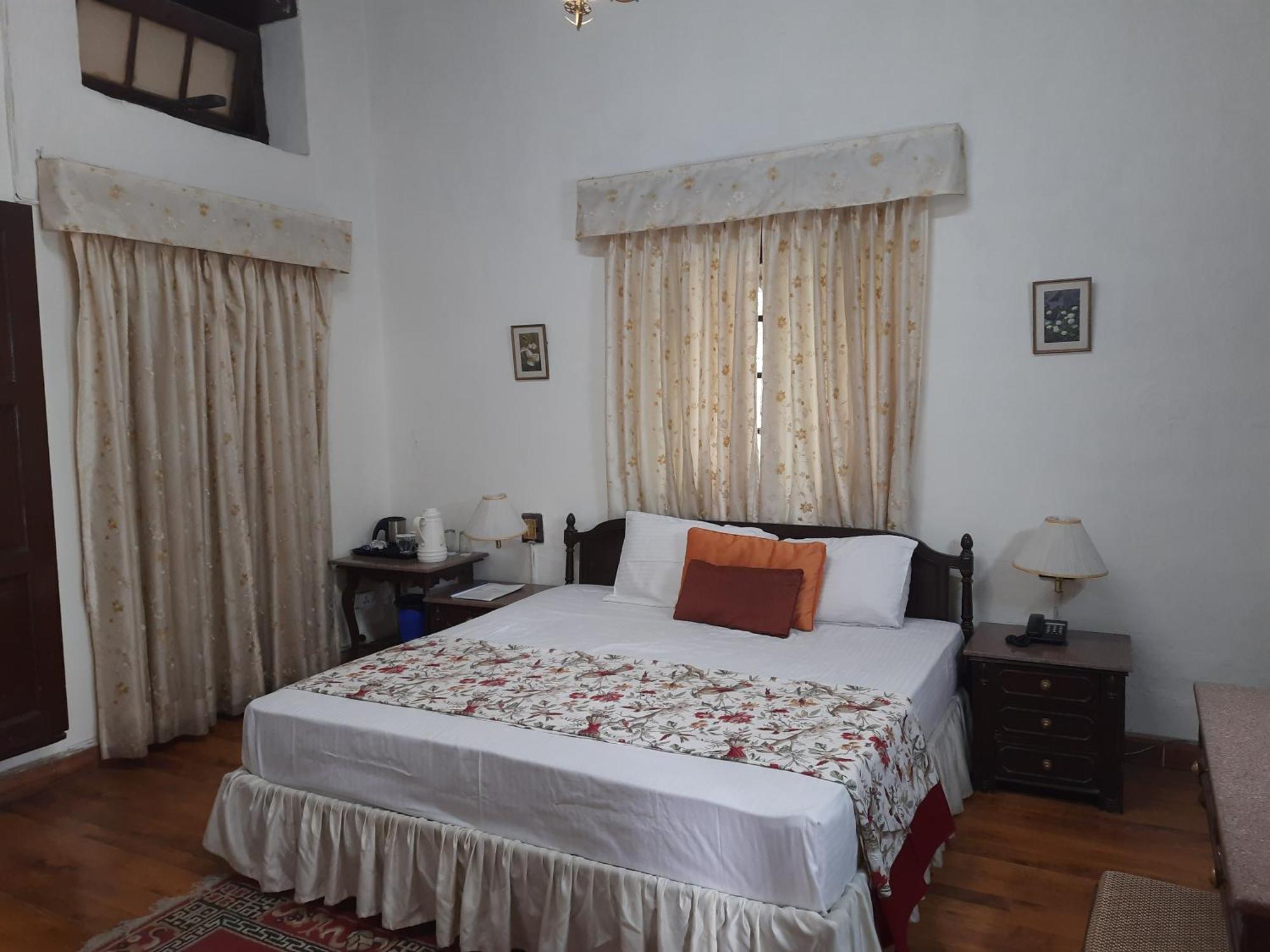 West View Hotel Ranikhet Dış mekan fotoğraf